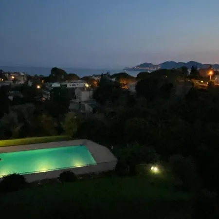 Lejlighed Superbe 2 Pieces A Vue Imprenable Cannes